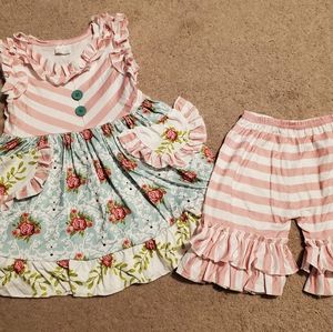 New pink floral ruffle outfit